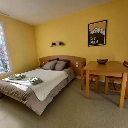 Studio très bien situé, belle vue, parking privé Bagnères-de-Bigorre Exterior foto